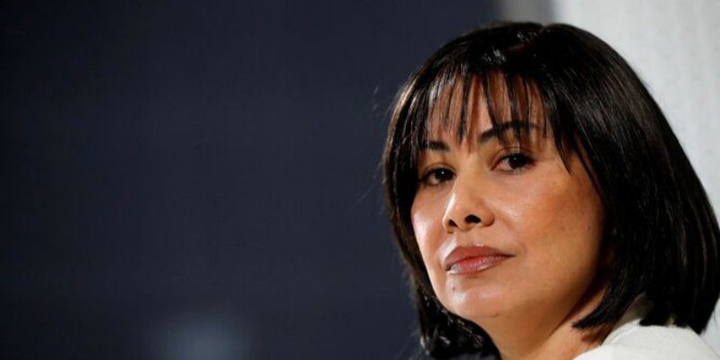 Justicia de EE.UU. emite nueva acusación contra exenfermera de Chávez