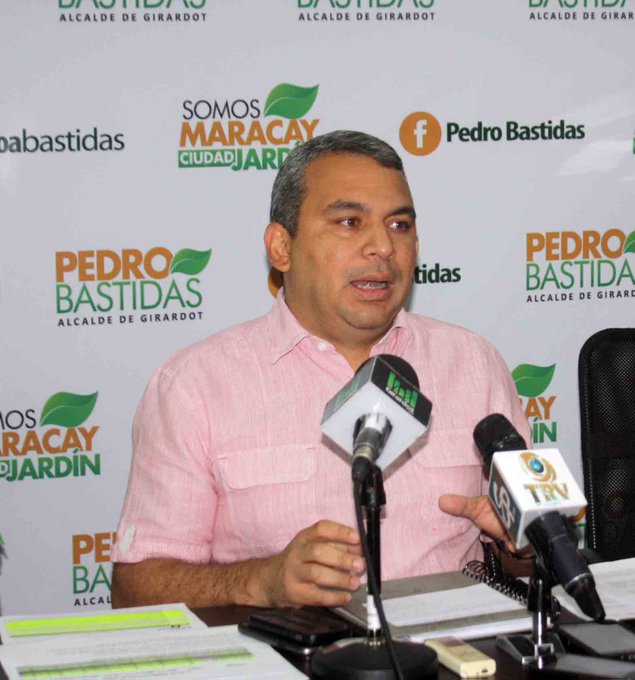 Por COVID-19 fallece alcalde de Maracay, Pedro Bastidas