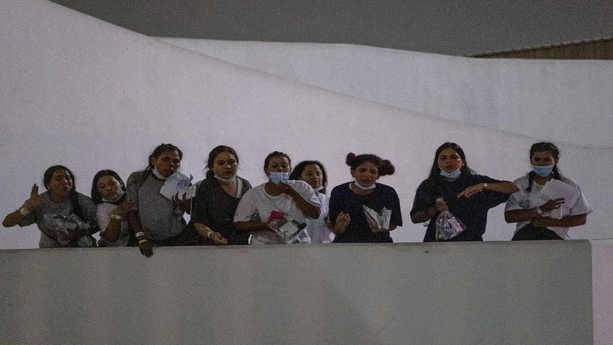 «SON EL ESLABÓN MÁS FRÁGIL DE LA CADENA» María Corina Machado le pide a EE.UU. que deje entrar a los migrantes venezolanos