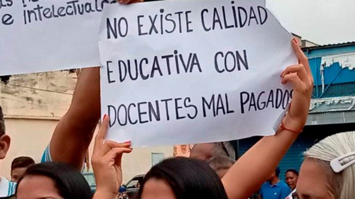 Déficit de docentes alcanza al 60% en el país, según la FVM – Impacto ...