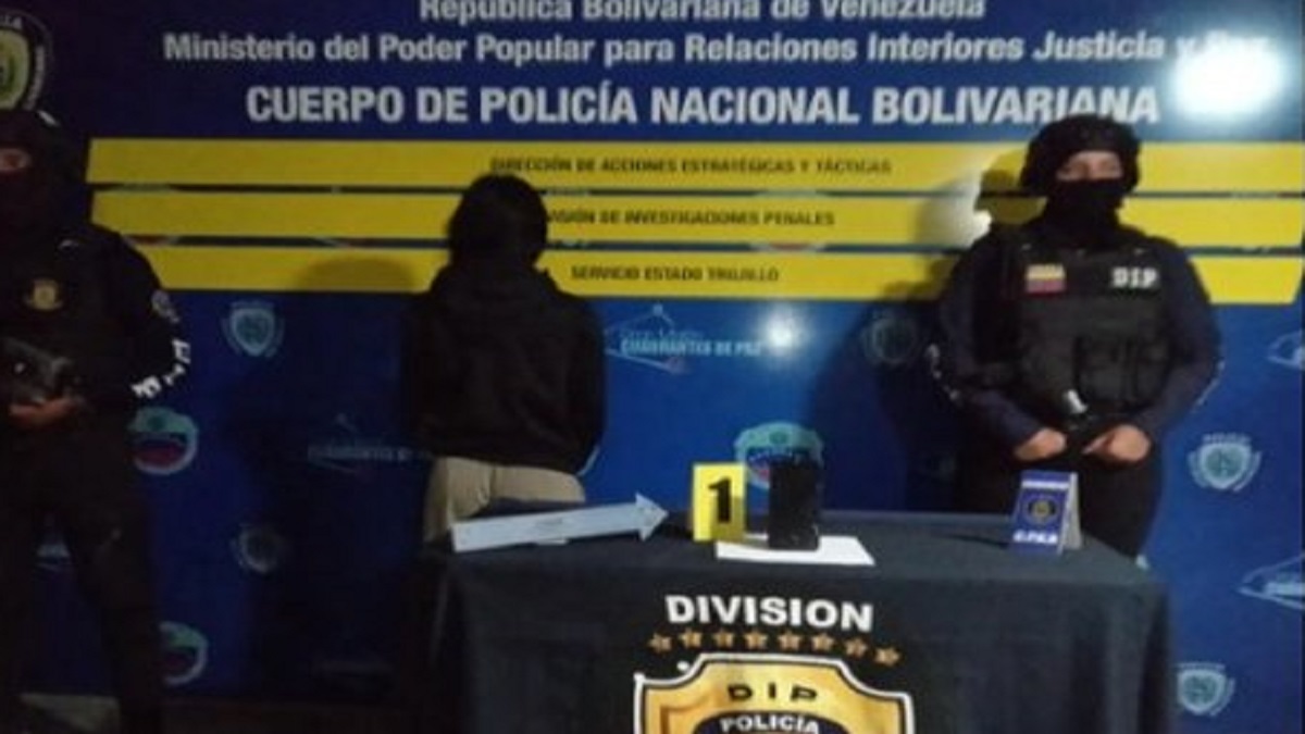 ESTA MUJER RAPTÓ a su hijastra de un añito y la hizo pasar como suya por varios meses: está detenida